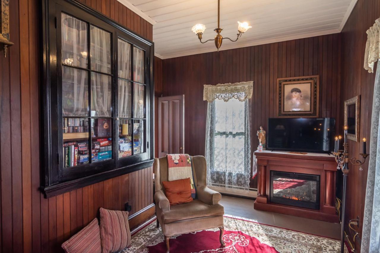 Historical John Rast House Circa 1875 Hotel Roseburg Eksteriør billede