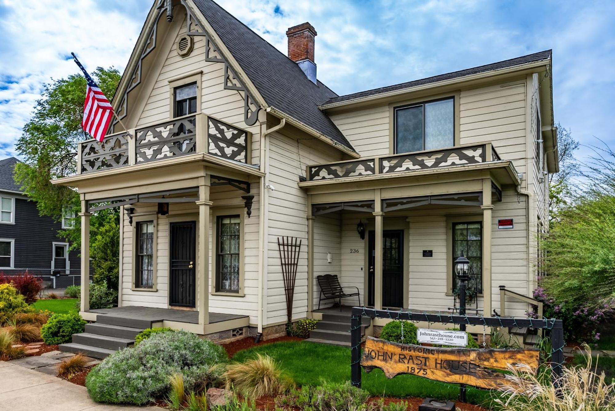 Historical John Rast House Circa 1875 Hotel Roseburg Eksteriør billede
